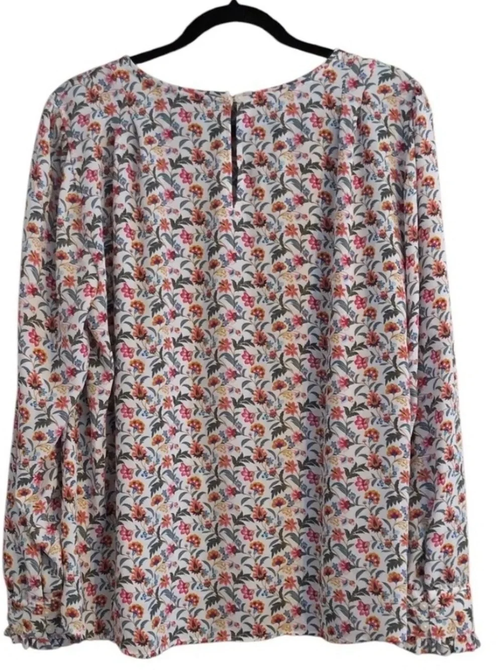 LOFT White Floral Puff-Sleeve Blouse
